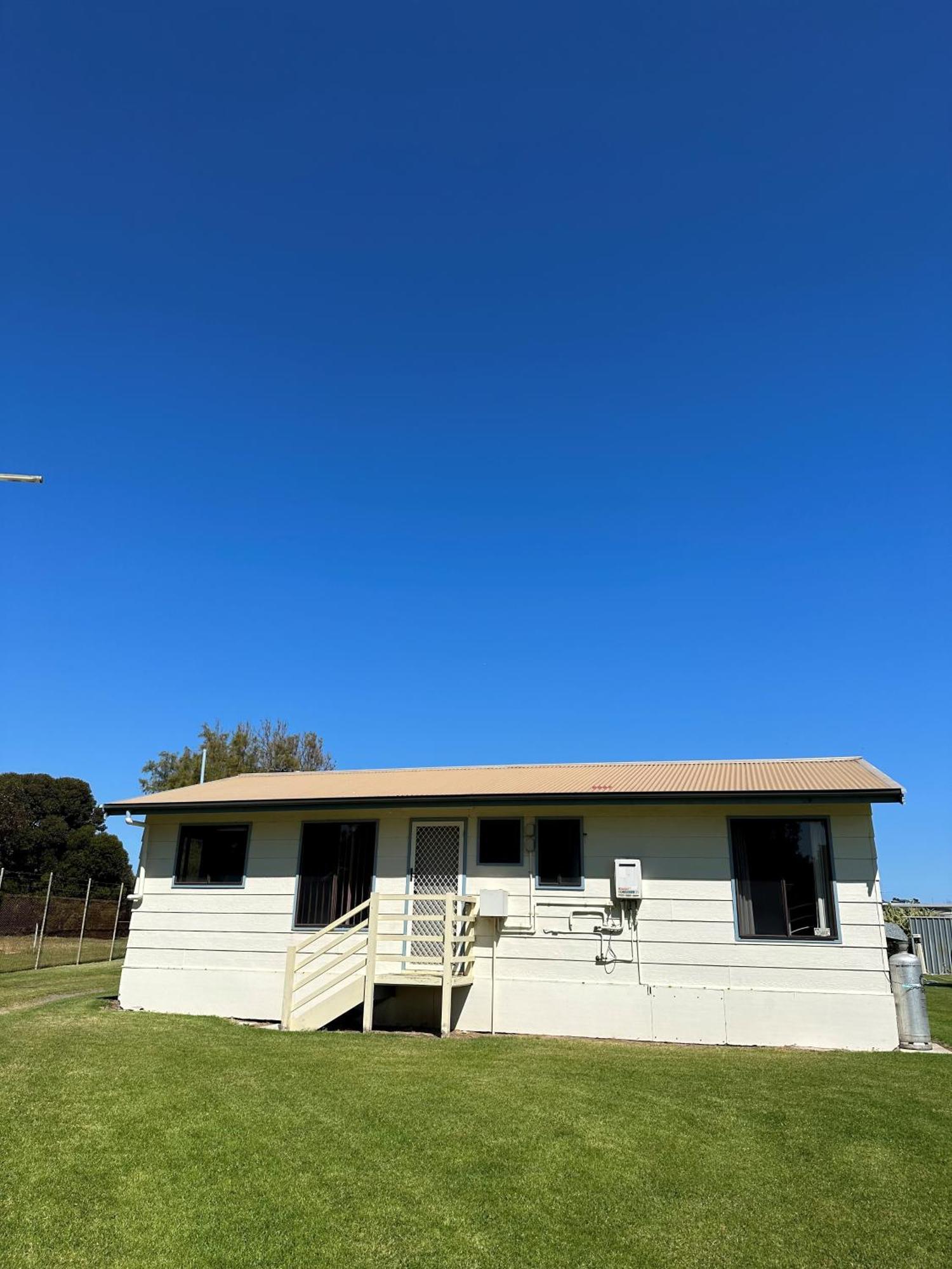 Moana Beach Tourist Park Hotel Buitenkant foto